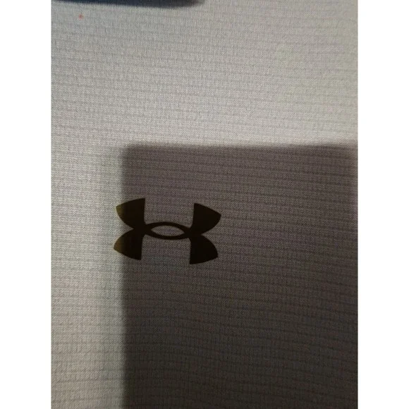 Under Armour  Loose Fit Polo Shirt Mens Size M Light Blue Golf Short Sleeve - Picture 3 of 4